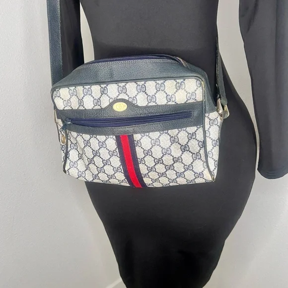 AUTHENTIC GUCCI vintage Ophidia shoulder bag. Circa 1980s - Picture 2 of 8